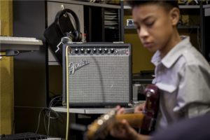 FENDER CHAMPION 20 - Ampli guitare électrique 20w