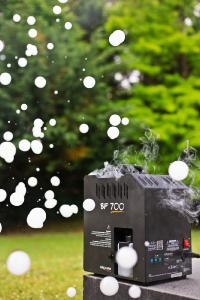 ALGAM LIGHTING LAL BF700 - Bubble Fog - Machine à bulles et à fumée 700W